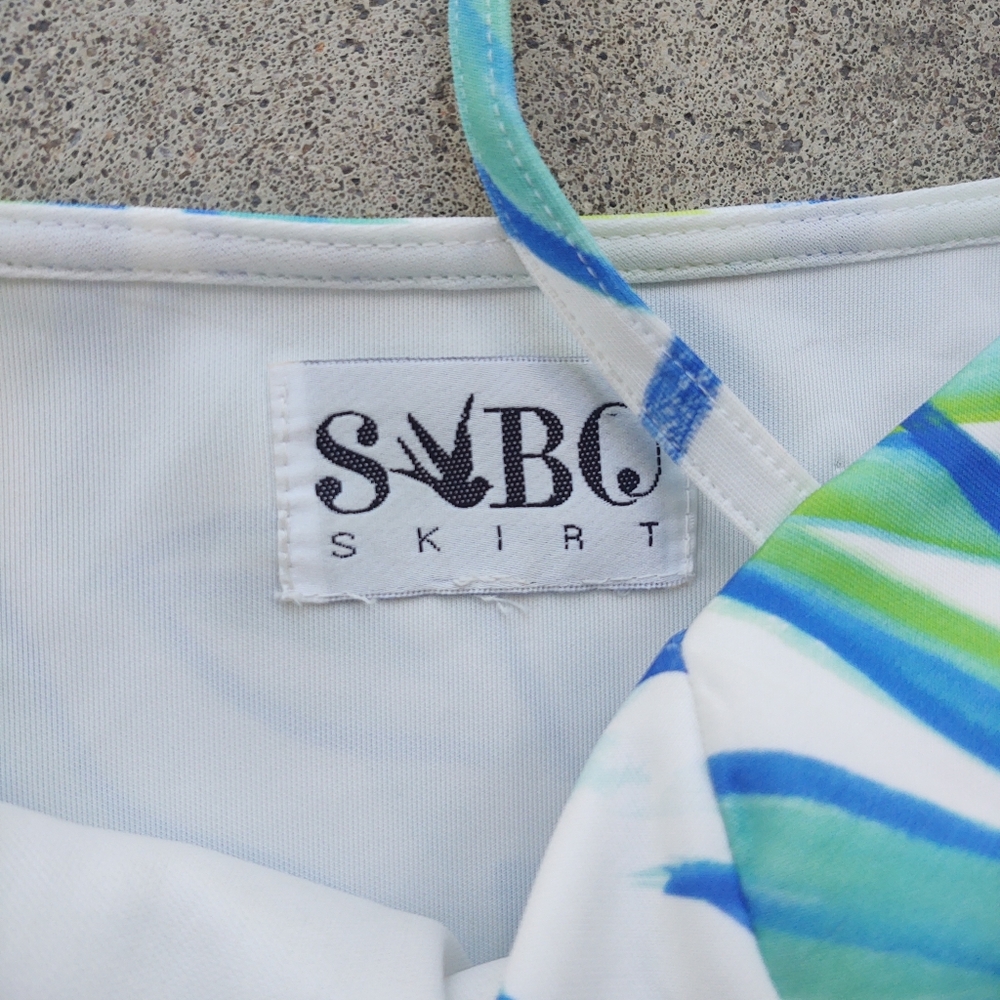Sabo Skirt Crop Top - Picture 2 of 6
